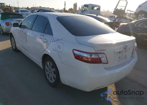 2009 Toyota Camry Hybrid z USA, uszkodzony, nr VIN JTNBB46K593050905